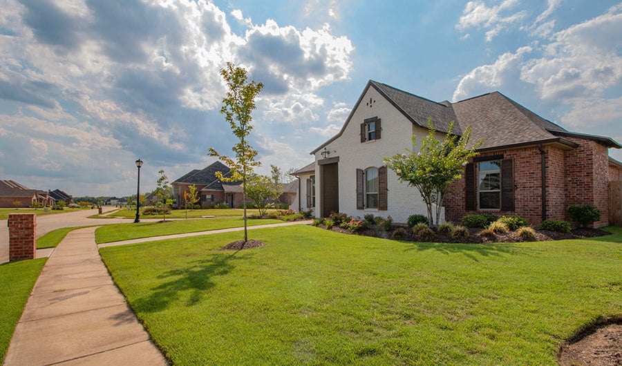 picture of a house - Need help deciding whether to sell or rent out your home?